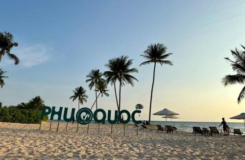 Long Beach Villa | West Phu Quoc Charm 3BR private pool villa