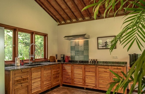 Gerokgak Villa | Where Nature's Giants Meet the Deep Blue!