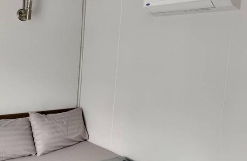 Phasi Charoen Hostel | Wild Ones Hostel