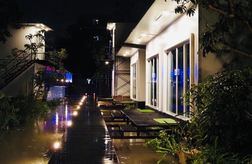 Phasi Charoen Hostel | Wild Ones Hostel