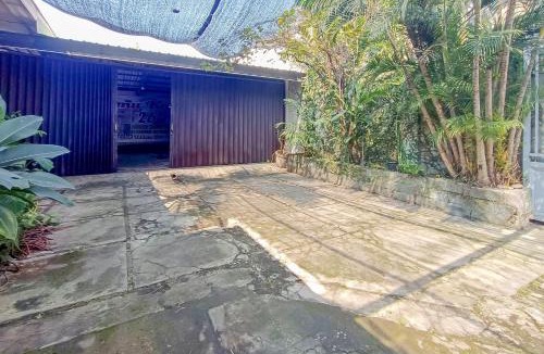 Sragen Hotel | WILUDJENG Guest House near Alun Alun Sragen Mitra RedDoorz