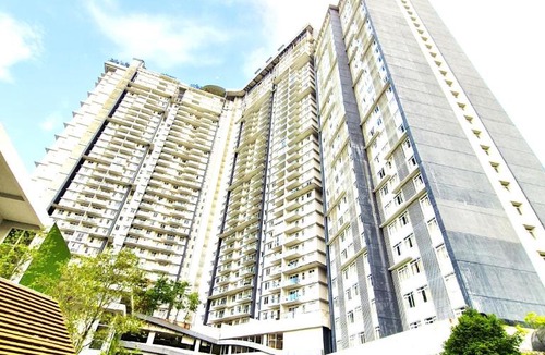 Genting Highlands Hotel | Windmill upon hills by gold place Genting highlands