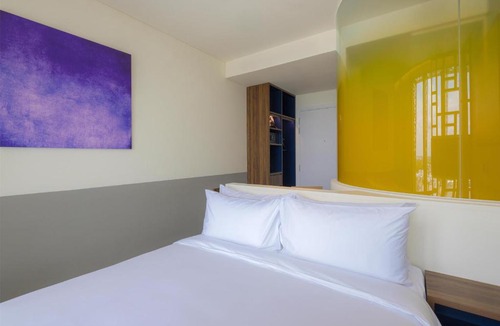 Ninh Kieu Hotel | Wink Can Tho Centre, Unscripted by Hyatt - 24 Hours stay