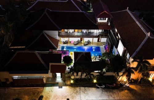 Jomtien Villa | Wonderland Amethyst Luxury Villa