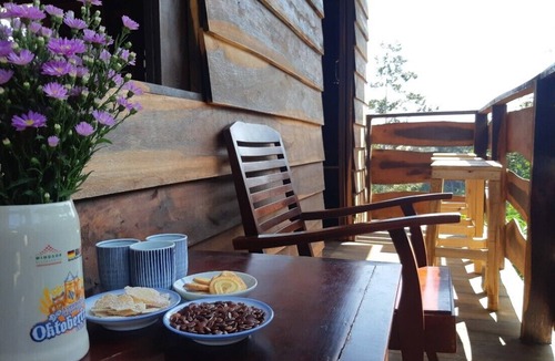 Bao Loc Villa | Wood House Garden homestay with garden for big group
