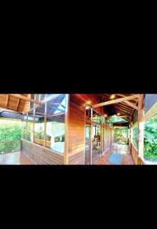 Sei Pinang House | Wooden studio gem