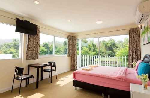 Kaeng Krachan Hotel | Worawee Resort & Spa
