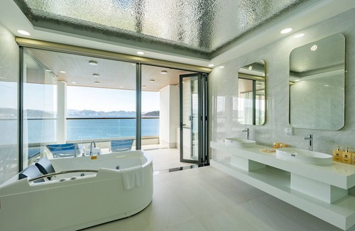 Nha Trang Hotel | World Tea Resort Nha Trang - Formerly Paradise Resort