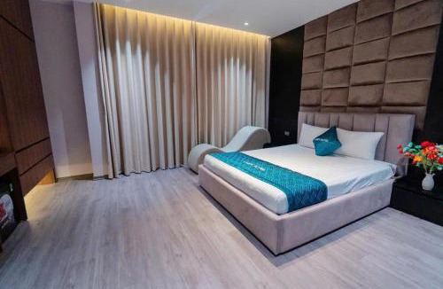 Thanh Hoa Hotel | X-Men Hotel Thanh Hoa - Not Near Sam Son Beach