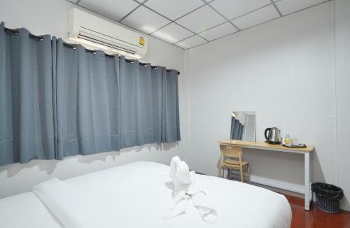 Ban Phan Thom Apartment | XxAt Pranakorn - แอด พระนคร ตรอกข้าวสาร