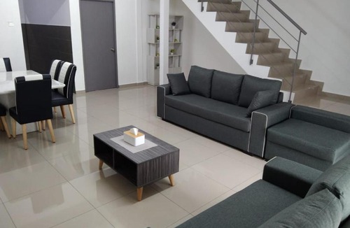 Rumah Pangsa Taman Utama House | Y and Y homestay 2