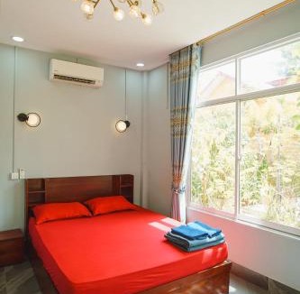 Kampot Hostel | Yellow Star Hostel