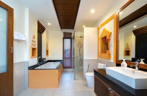 Nong Prue Villa | YiZen Boutique Phutara 5 Bedroom Villa