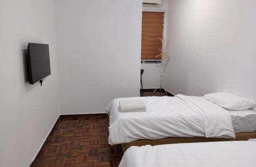 Kuantan House | YNY Guest House