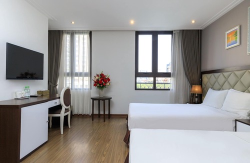 Cau Giay Hotel | Yolowa Hotel