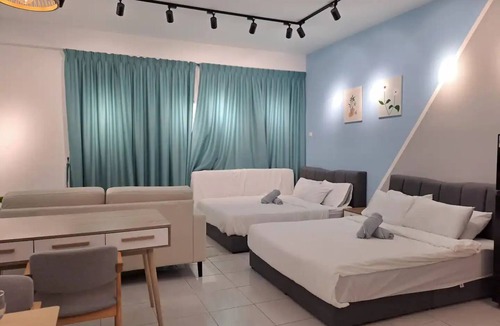 Nilai House | Youth City Residence/Studio/KLIA/Nilai/Pool