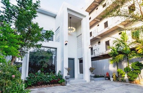 Siem Reap Villa | YUSETH Private Villa with Pool and Jacuzzi