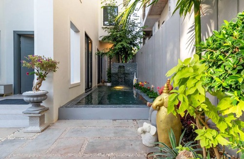 Siem Reap Villa | YUSETH Private Villa with Pool and Jacuzzi