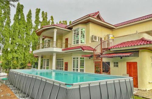 Alor Gajah House | Yussy Homestay at Afamosa Bungalow