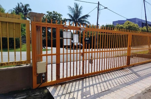 Tanjung Tanah Merah Apartment | YUYU honeymoon bathtub pool teble Ocean view resort