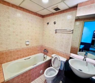 Sandakan Apartment | Zaleha Kamaruddin
