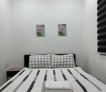 Kluang House | Zamani Homestay Kluang