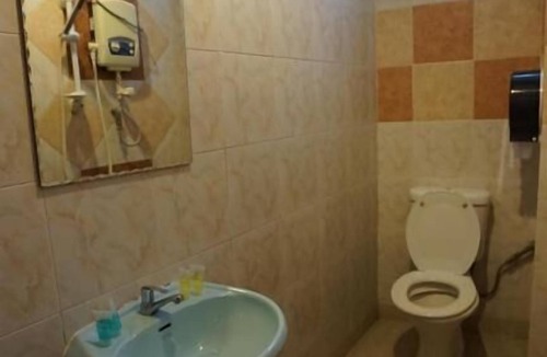 Taman Century Hotel | Zen Zeng Hotel