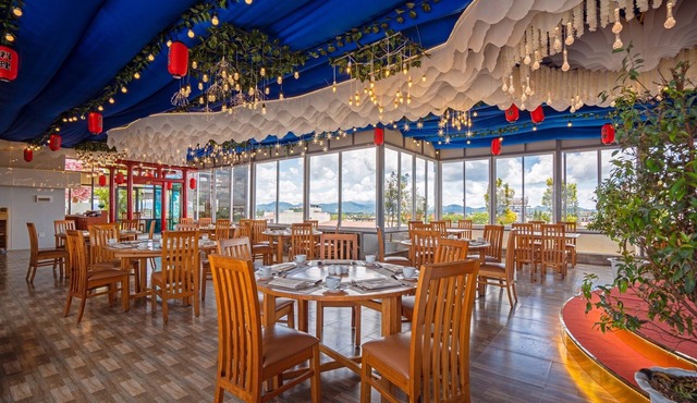 ĐÔNG PHƯƠNG HOTEL & RESTAURANT