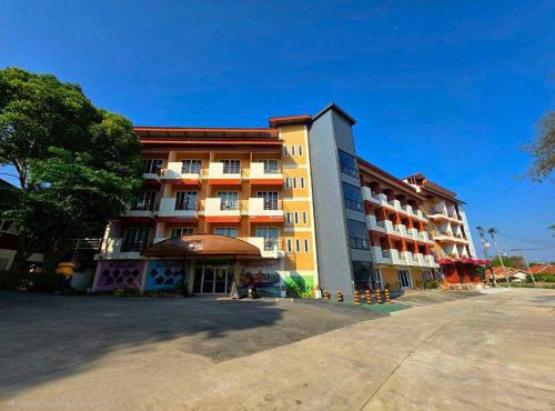 โรงแรม บุรีรัมย์ สิริ รีสอร์ท