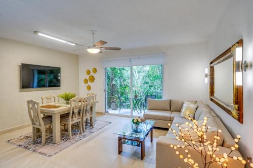 1 Block to Playa Los Tules, Pool Access! Lush Unit