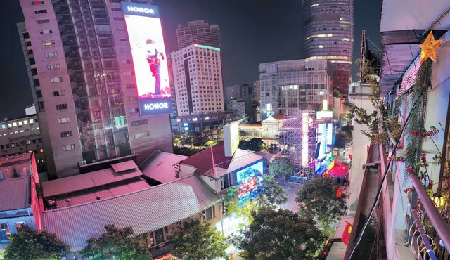 1 BR Nguyen Hue Walking St Bitexco
