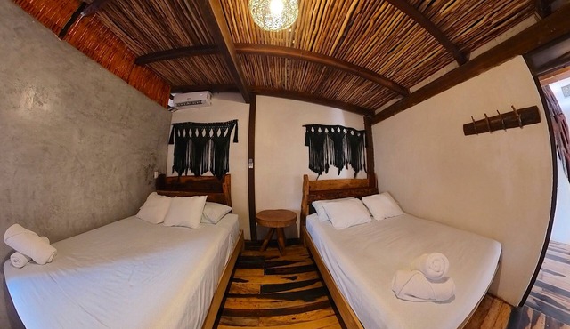 10 BDR Private beachfront villa/Temazcal and pool ideal for groups and families.