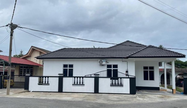 13 Avenue Homestay