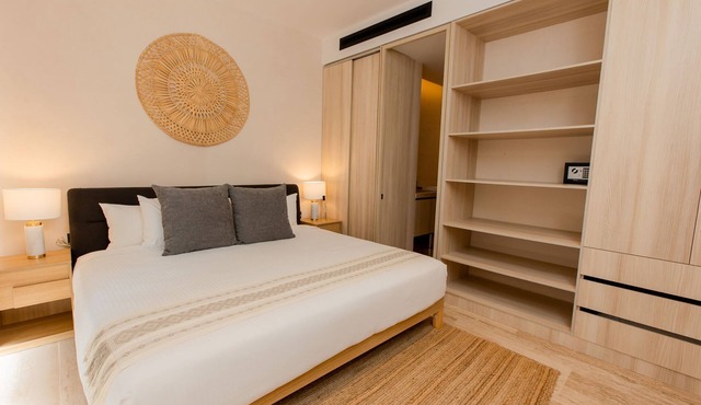 1BR Pool & Golf Course in Corasol