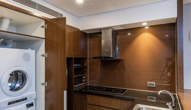-20discount 2BR 100m2 Luxury Apartment