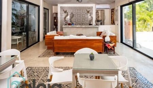 306 - Spacious suite with 2 bathrooms in Hotel Zendero