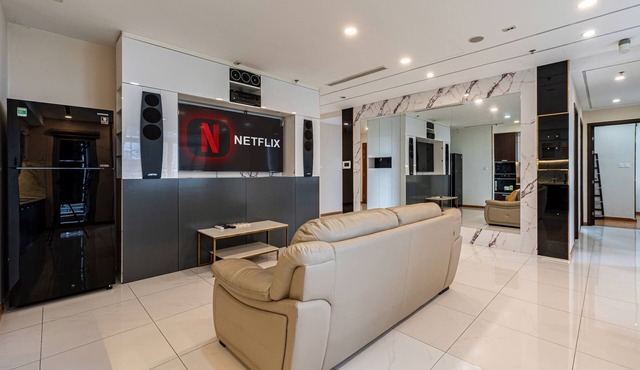 4 Bedroom Apartment for Rent at Vinhomes Central Park