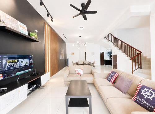 4BR Holiday Home Near Desaru Beach Gated & Guarded