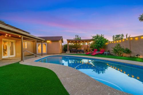 4BR Home in Phoenix in Phoenix