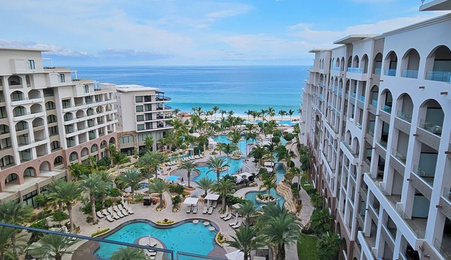 5-Star Elite Ocean View Residence 2 BD @ Villa La Valencia - Fun Lazy River