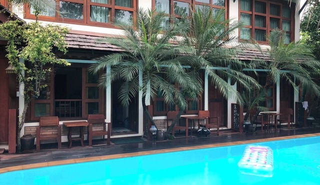 503 Serene Teak Boutique Apartments