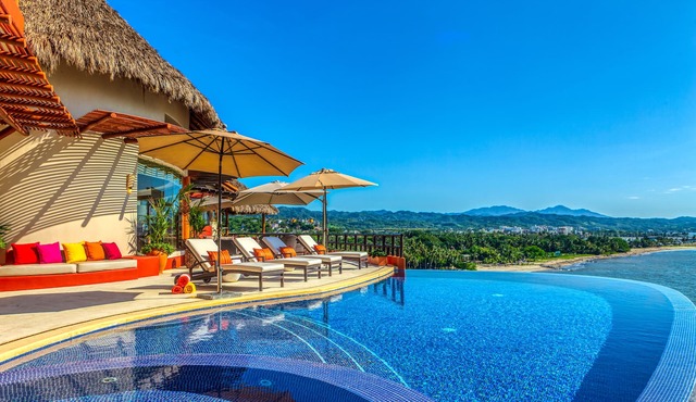 Above Villa Paloma Blanca I Pool/Spa I Beach Club I Views I Spa