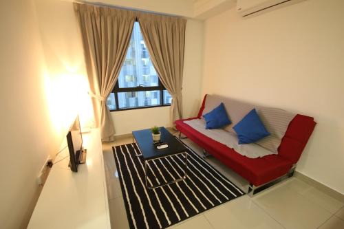 Afham Apartment @ Solstice