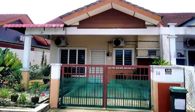 Ain Homestay Tg Lumpur, 3 Bilik, 4 Aircond, Checkin 2PM Checkout 12PM, MUSLlM sahaja
