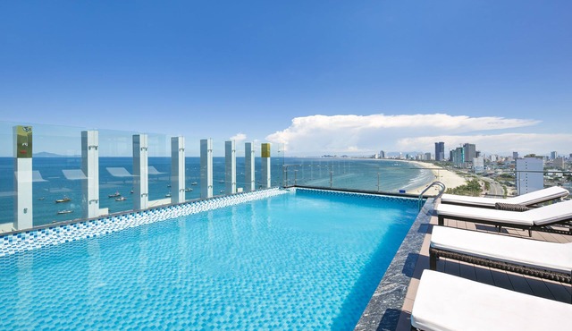 Alisia Beach Hotel Da Nang