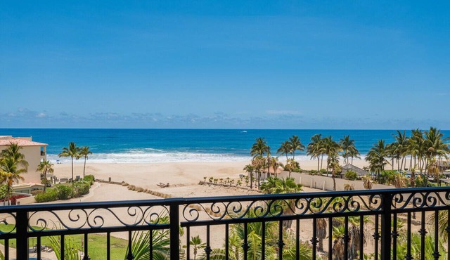 Amazing Las Mananitas 3503 Amenities and Location
