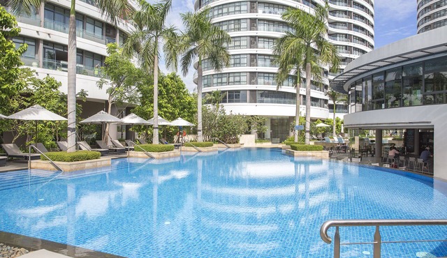 AN luxury modern 1BR apartment at City Garden