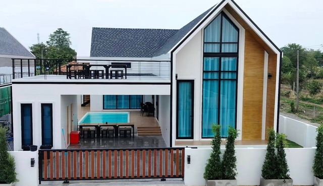 Anasiri Pool Villa Rayong