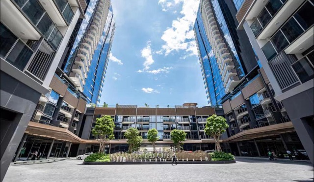 Aoi Residence Apartment Complex Opera -Crest- Galleria