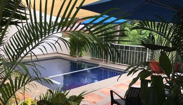 Apartamento ARF2 para 4 a solo 50 Mts. de la playa. in CHACALA